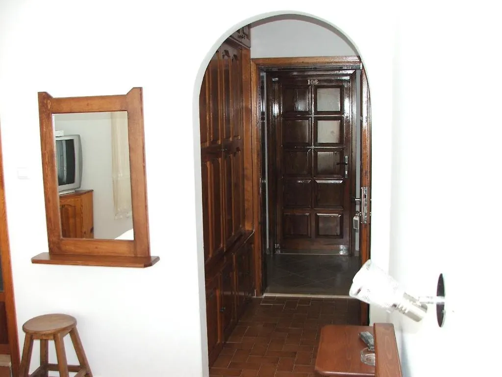 Berg Hotel 居姆贝特